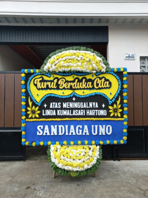 Papan Bunga Duka di Dwi Kora